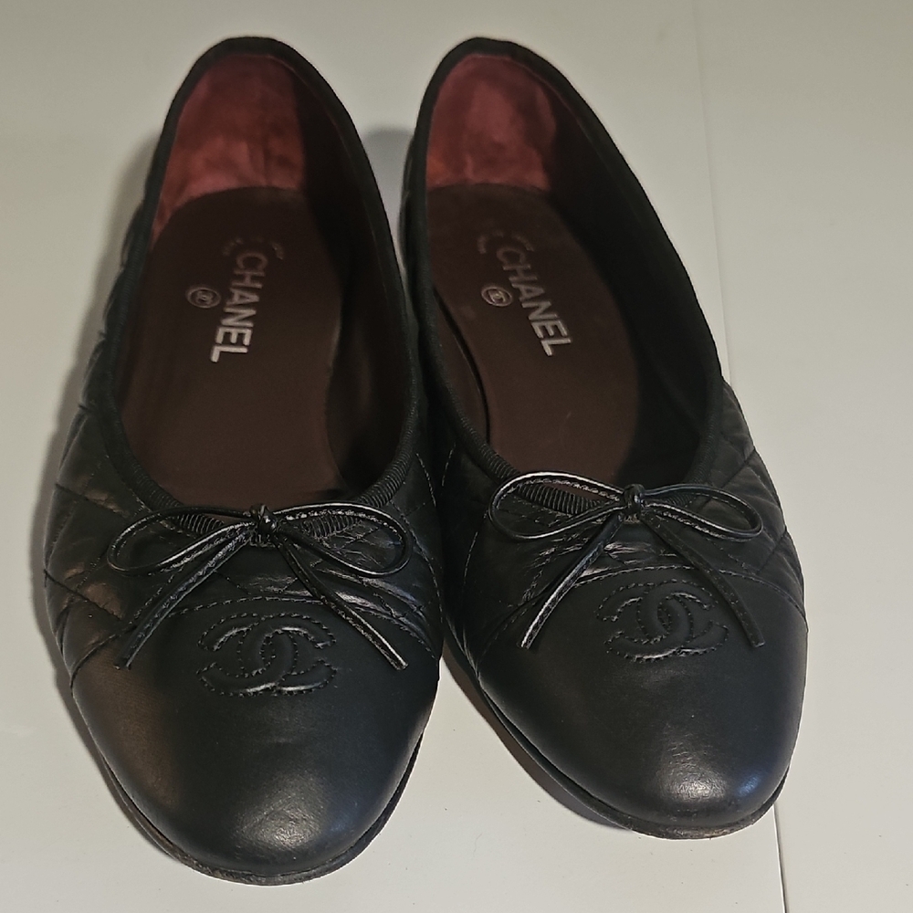 CHANEL Ballet Flats - Picture 9 of 16